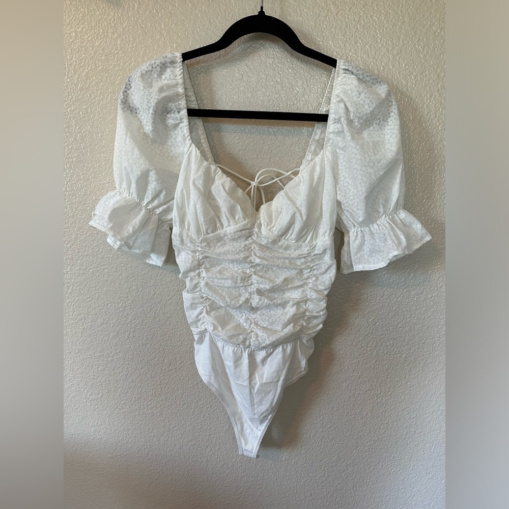 Flower print open back bodysuit